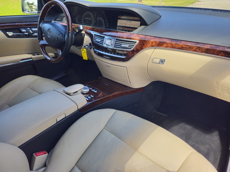 2012 Mercedes-Benz S-Class
