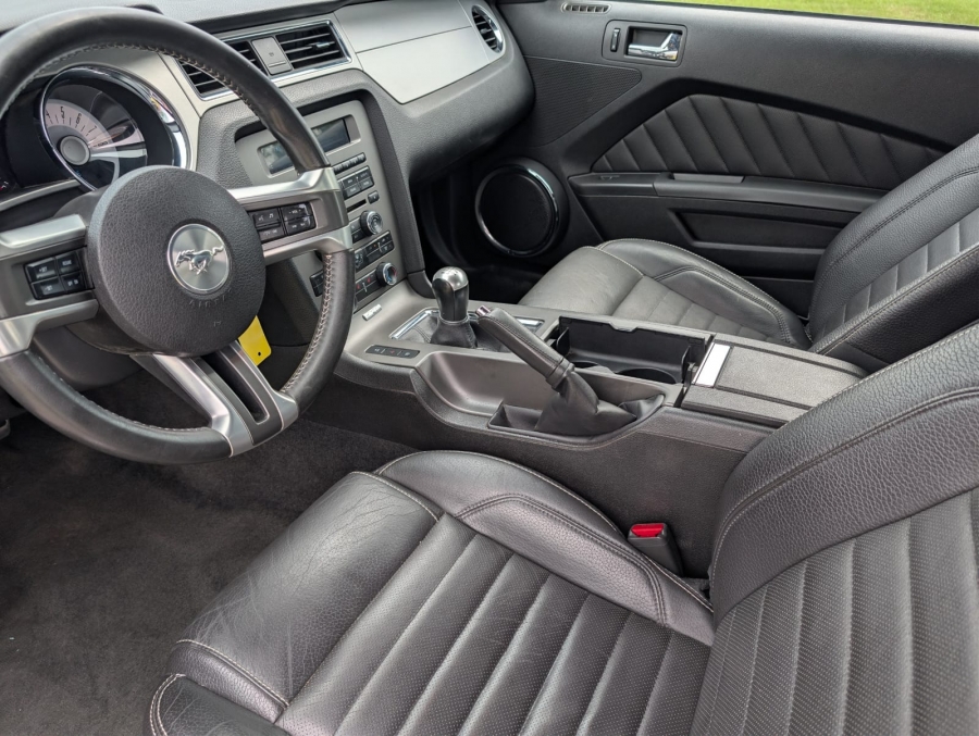 2012 Ford Mustang