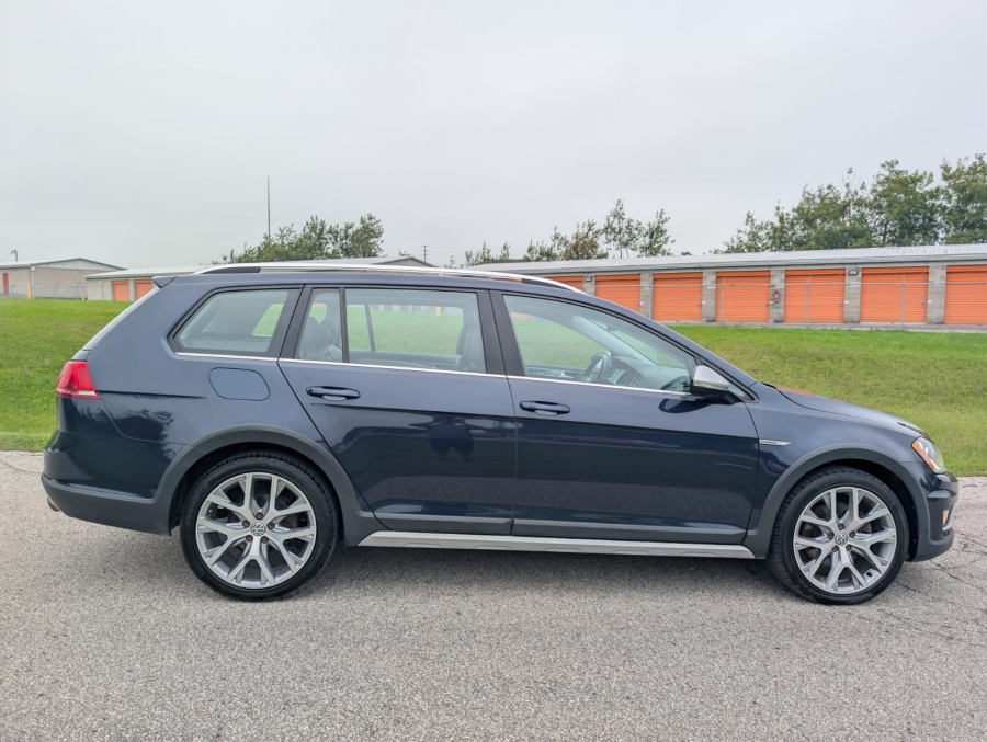 2017 Volkswagen Golf Alltrack